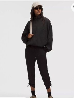 Lululemon Dance Studio Mid-Rise Adjustable Black Pants Size 2